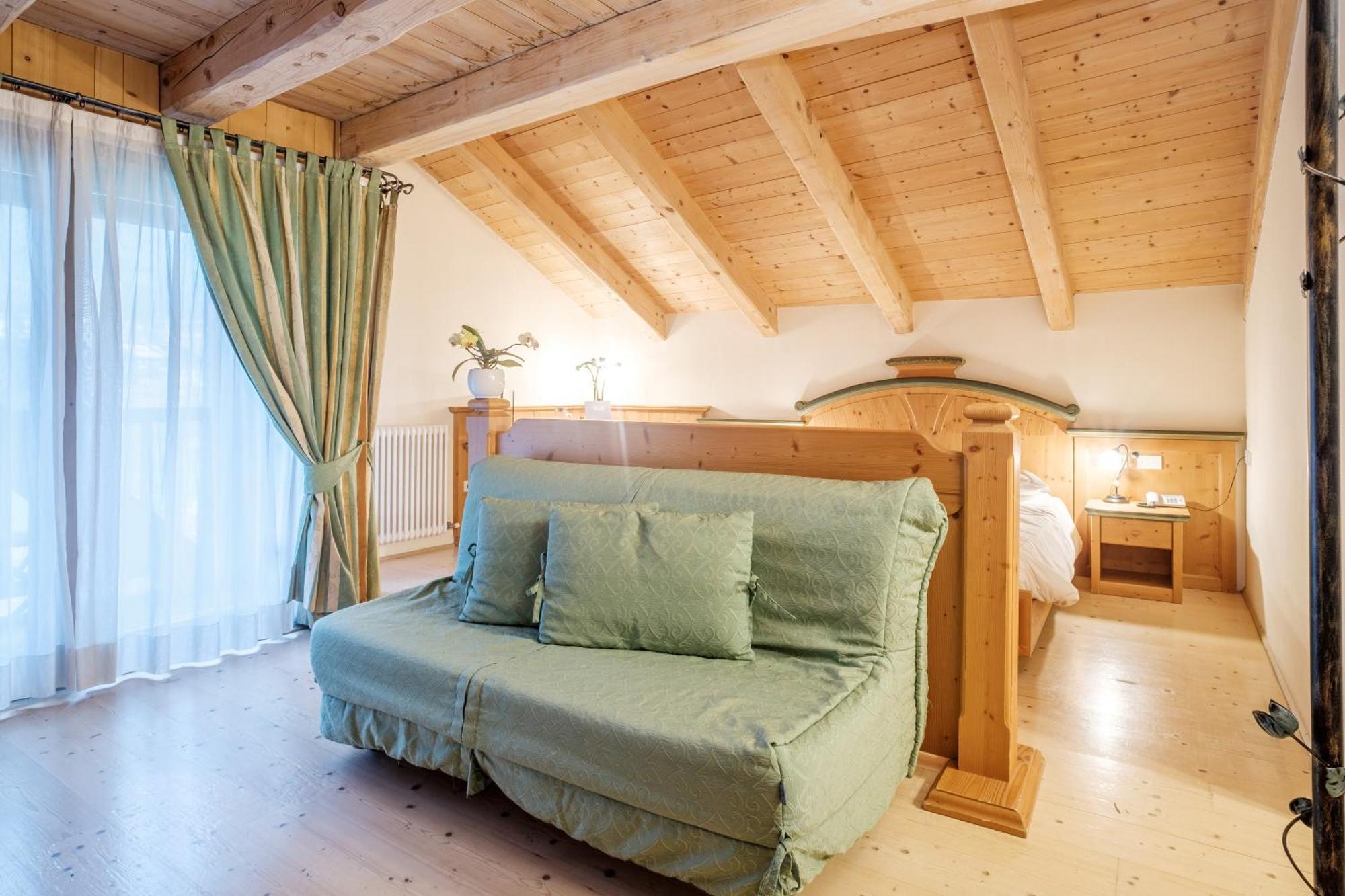 Casa Moresc Spiazzo  Rum bild
